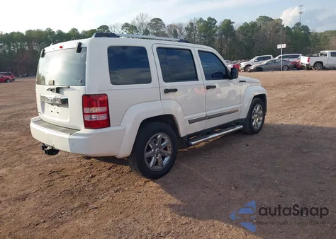 2010 Jeep Liberty Limited z USA, uszkodzony, nr VIN 1J4PP5GK6AW128945